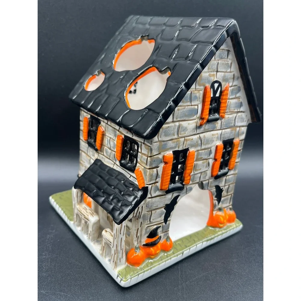 Bath & Body Works Halloween Haunted House Ceramic Tealight Luminary 6.5